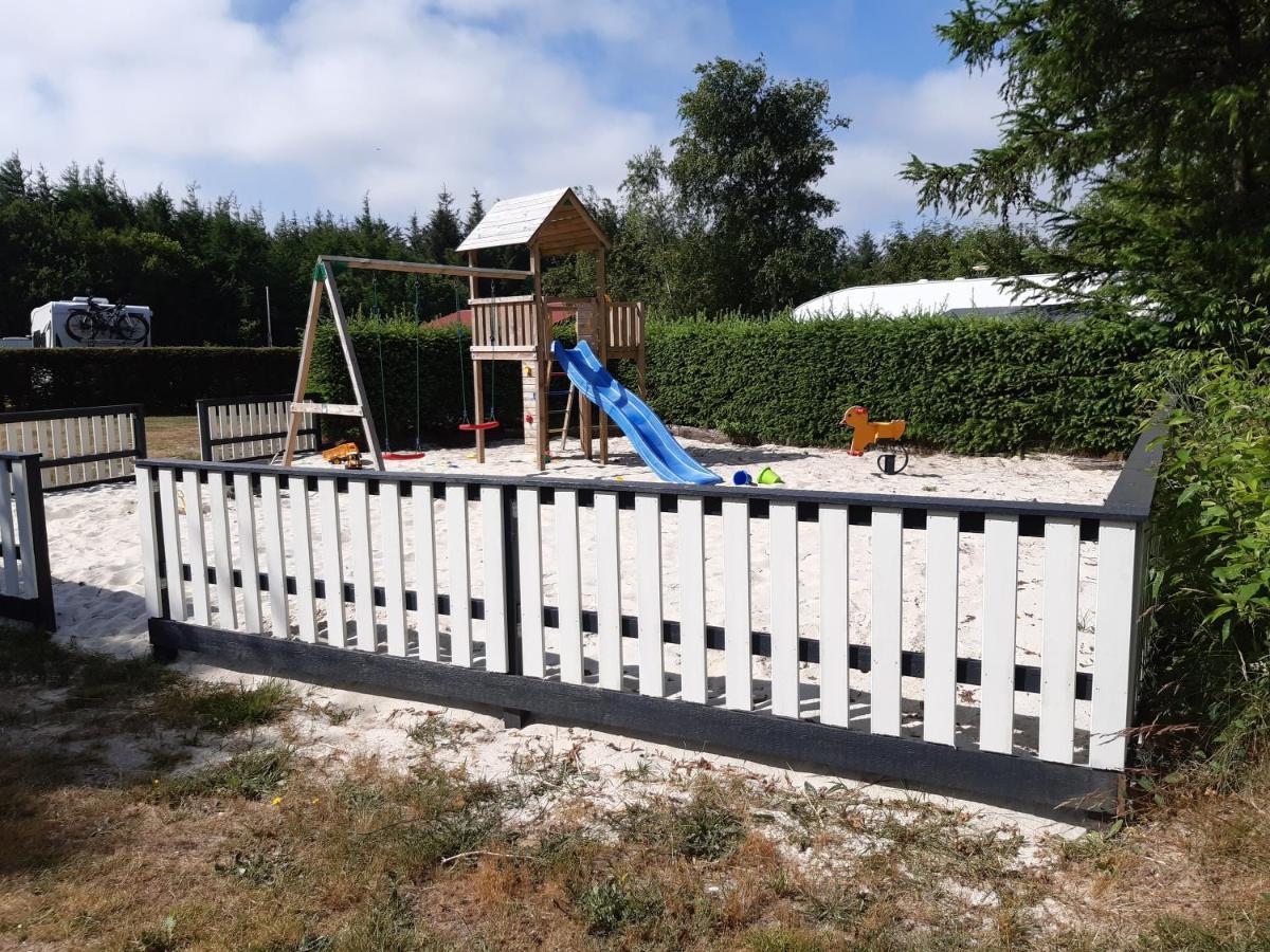 Rejkjaer Camping Hytter & Lejligheder Ulfborg エクステリア 写真
